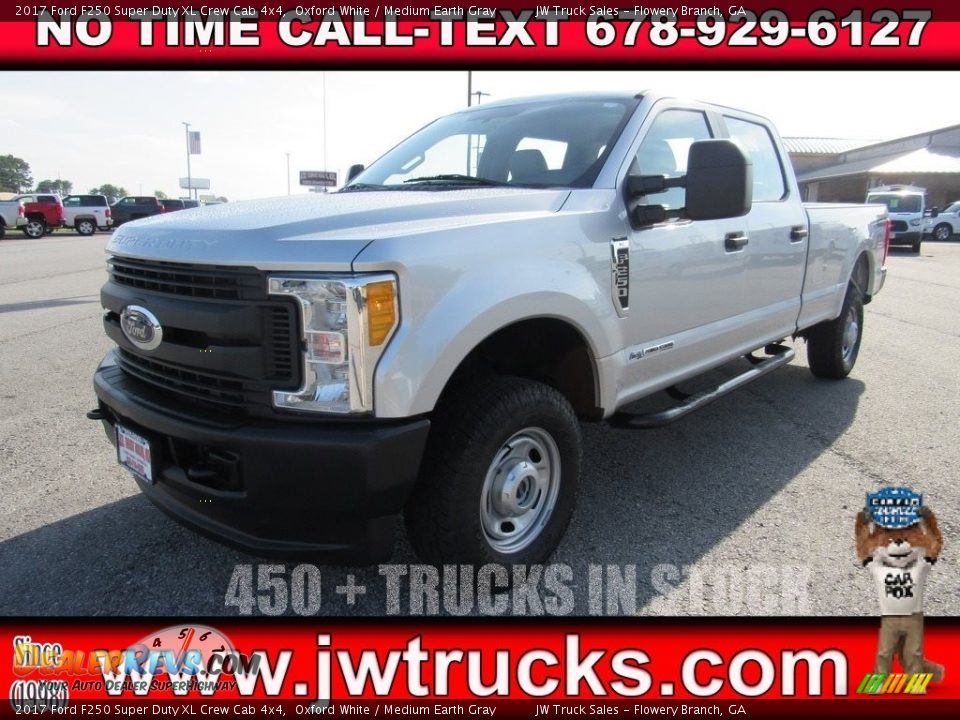 2017 Ford F250 Super Duty XL Crew Cab 4x4 Oxford White / Medium Earth Gray Photo #1