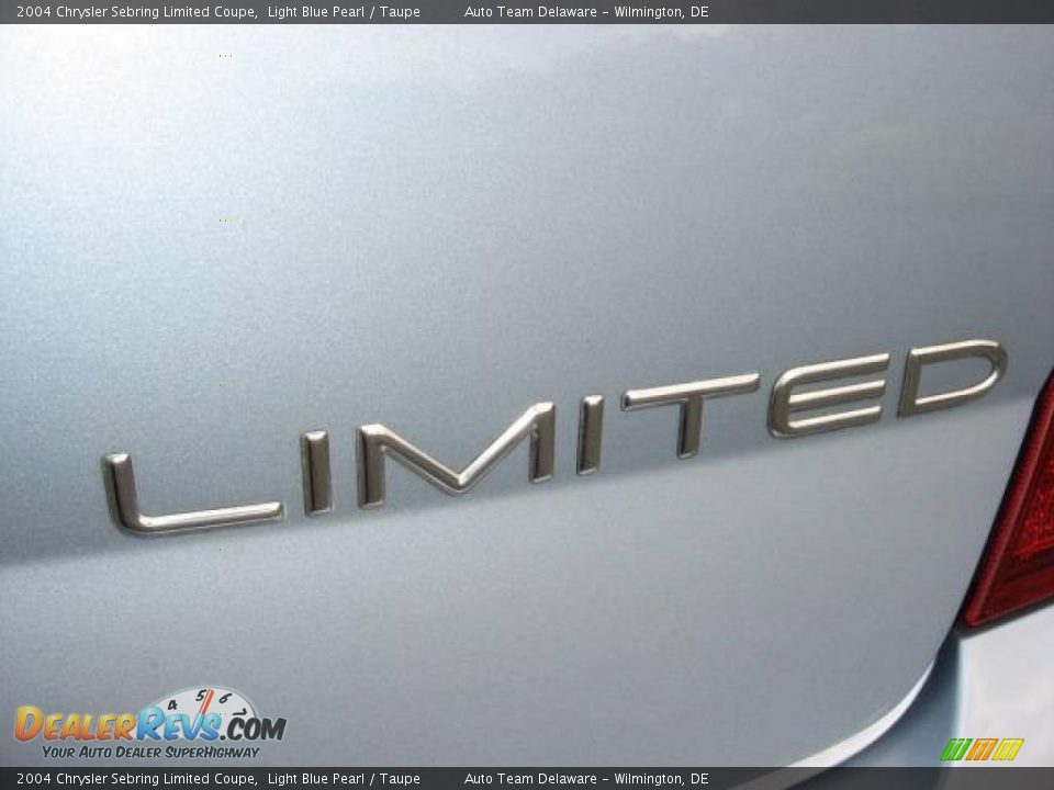 2004 Chrysler Sebring Limited Coupe Light Blue Pearl / Taupe Photo #32