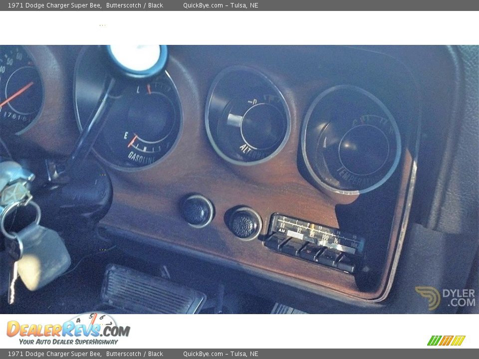 1971 Dodge Charger Super Bee Butterscotch / Black Photo #7