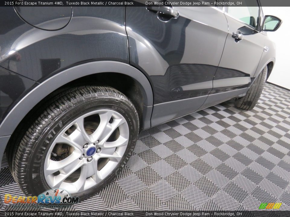 2015 Ford Escape Titanium 4WD Tuxedo Black Metallic / Charcoal Black Photo #17