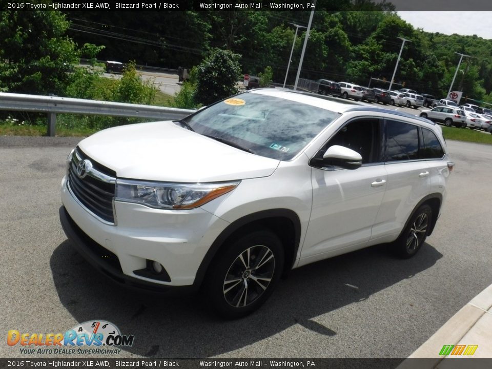 2016 Toyota Highlander XLE AWD Blizzard Pearl / Black Photo #9