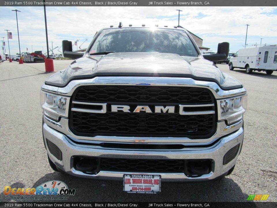 2019 Ram 5500 Tradesman Crew Cab 4x4 Chassis Black / Black/Diesel Gray Photo #8