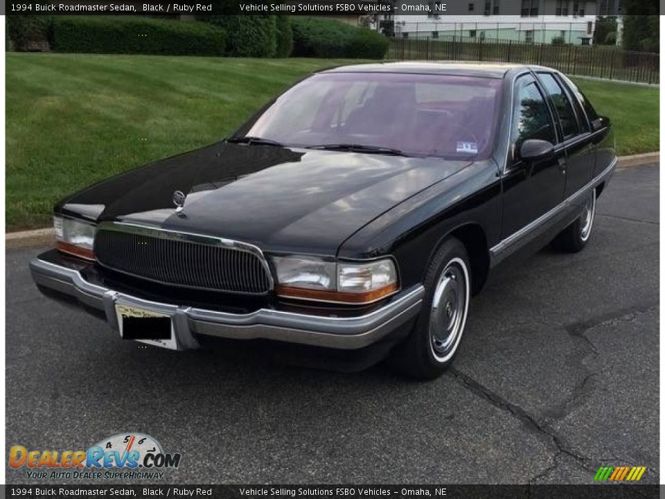 1994 Buick Roadmaster Sedan Black / Ruby Red Photo #8