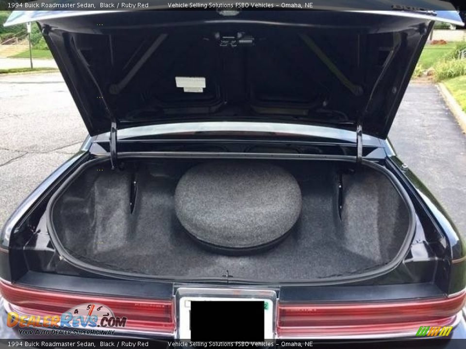 1994 Buick Roadmaster Sedan Trunk Photo #14