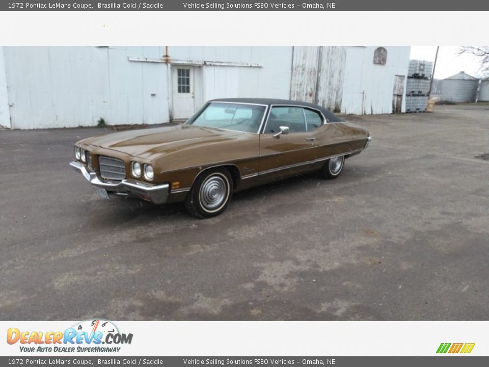 Front 3/4 View of 1972 Pontiac LeMans Coupe Photo #1