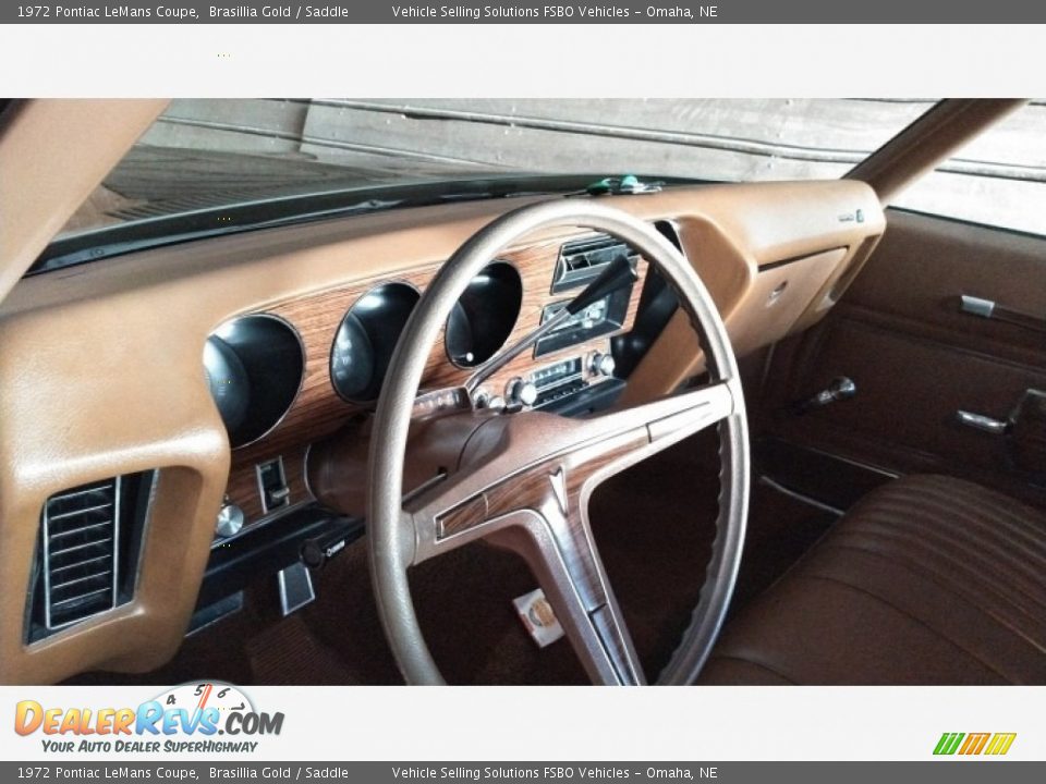 Dashboard of 1972 Pontiac LeMans Coupe Photo #4