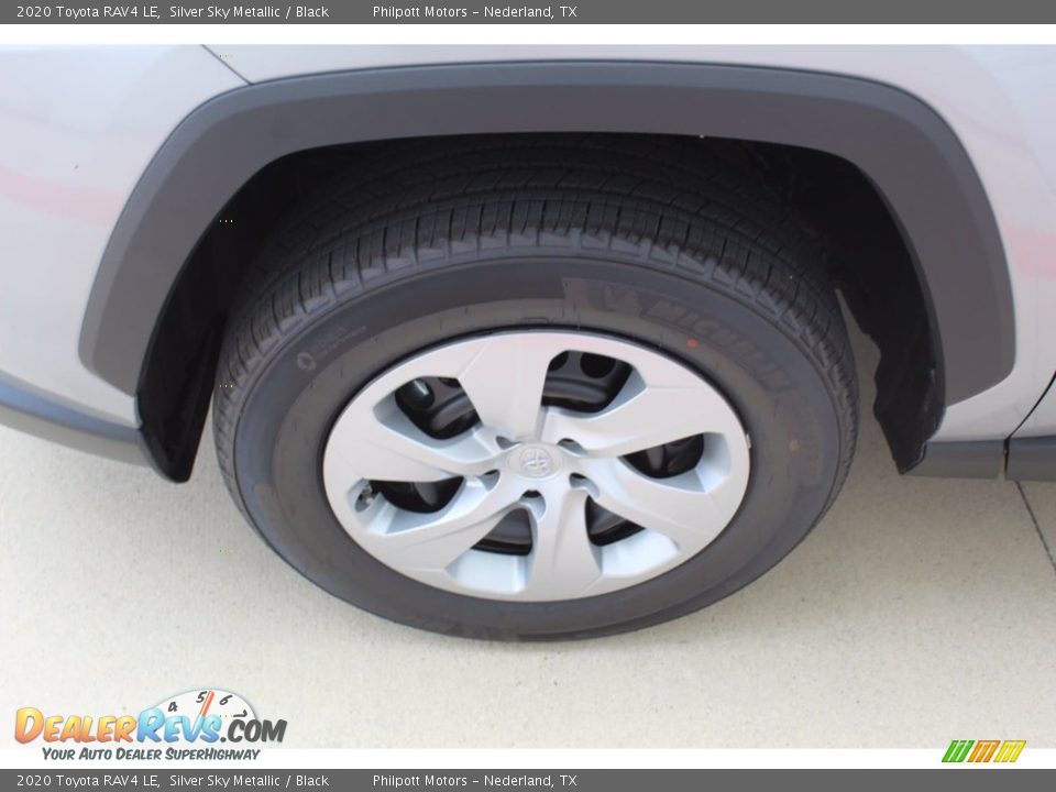 2020 Toyota RAV4 LE Silver Sky Metallic / Black Photo #5