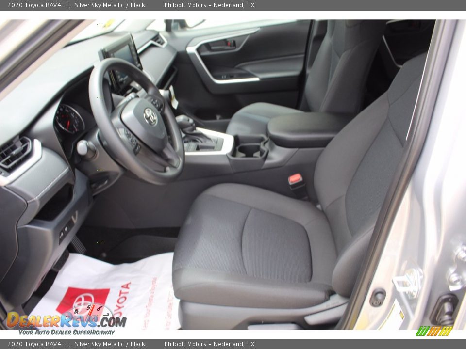2020 Toyota RAV4 LE Silver Sky Metallic / Black Photo #10