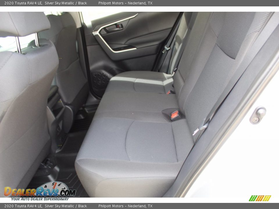 2020 Toyota RAV4 LE Silver Sky Metallic / Black Photo #19