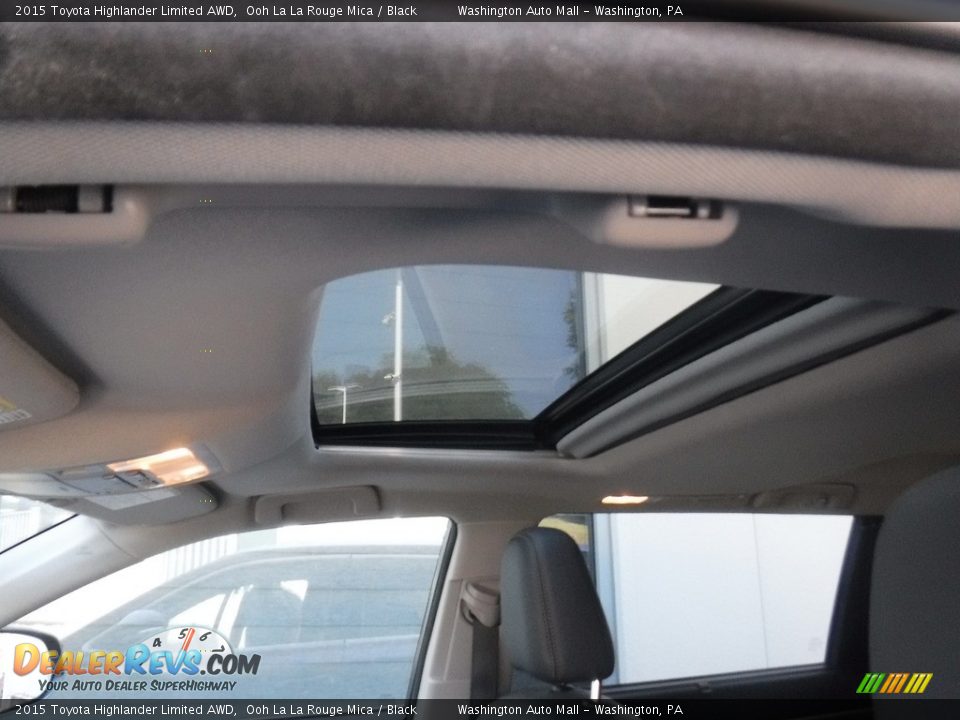 2015 Toyota Highlander Limited AWD Ooh La La Rouge Mica / Black Photo #17