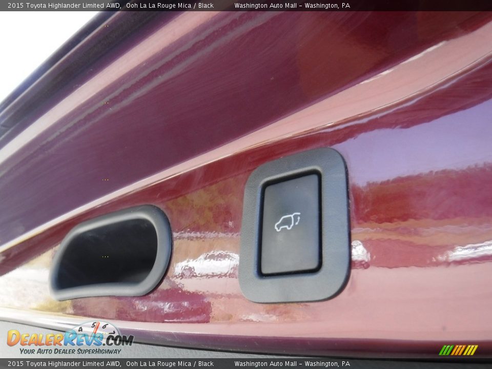 2015 Toyota Highlander Limited AWD Ooh La La Rouge Mica / Black Photo #30