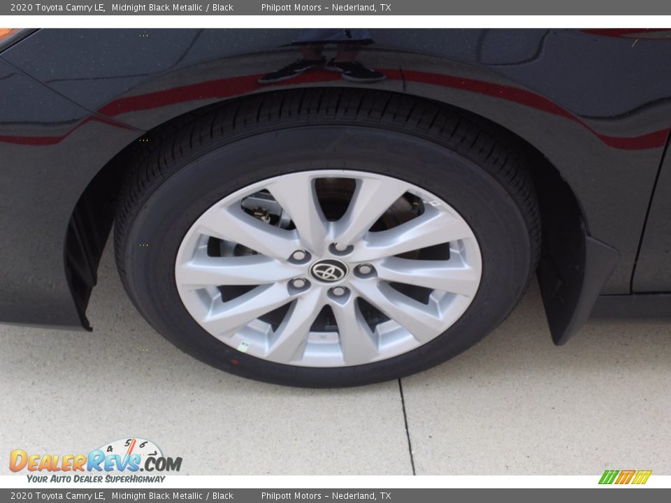 2020 Toyota Camry LE Midnight Black Metallic / Black Photo #5