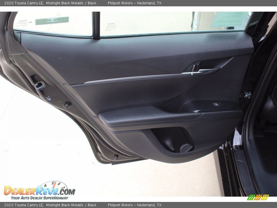 2020 Toyota Camry LE Midnight Black Metallic / Black Photo #18