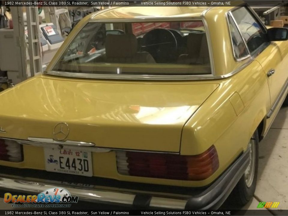 1982 Mercedes-Benz SL Class 380 SL Roadster Sun Yellow / Palomino Photo #11