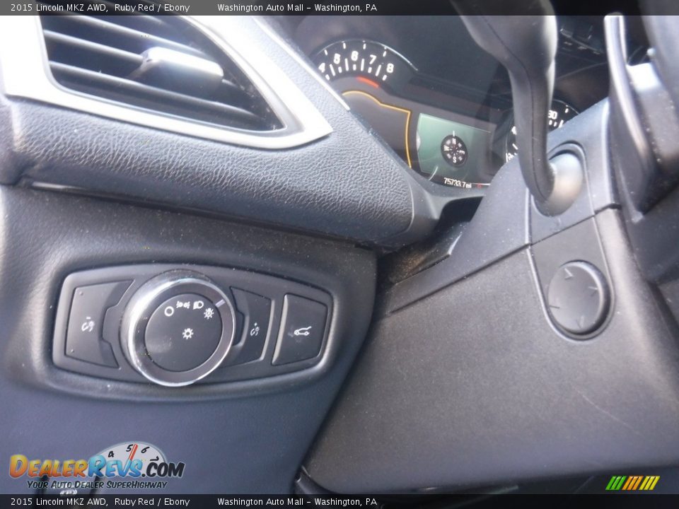 Controls of 2015 Lincoln MKZ AWD Photo #7