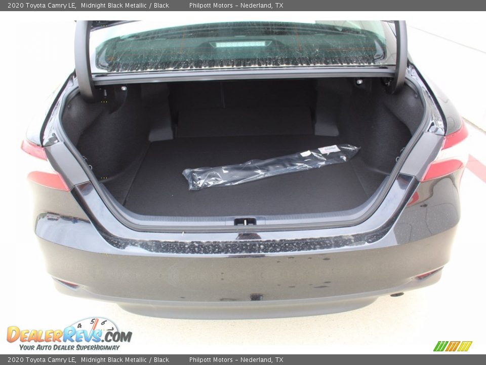 2020 Toyota Camry LE Midnight Black Metallic / Black Photo #22