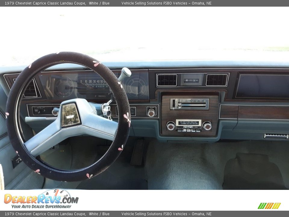 Dashboard of 1979 Chevrolet Caprice Classic Landau Coupe Photo #3