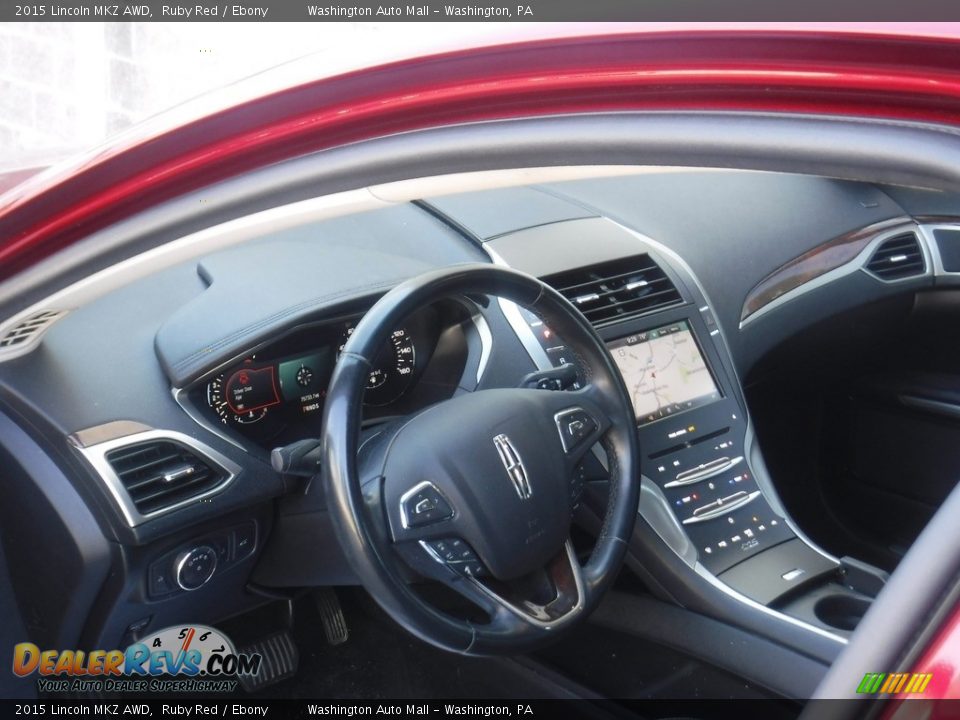 Dashboard of 2015 Lincoln MKZ AWD Photo #17