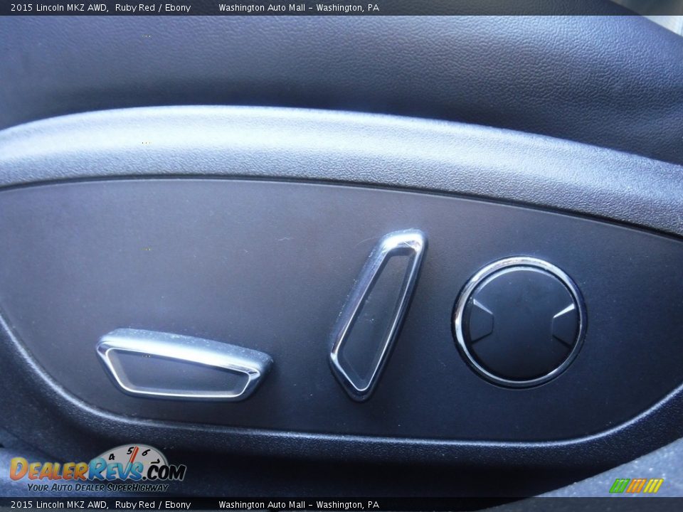 Front Seat of 2015 Lincoln MKZ AWD Photo #21