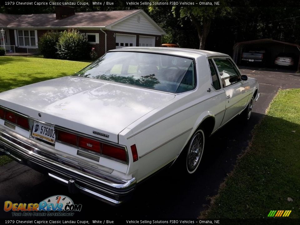 1979 Chevrolet Caprice Classic Landau Coupe White / Blue Photo #17