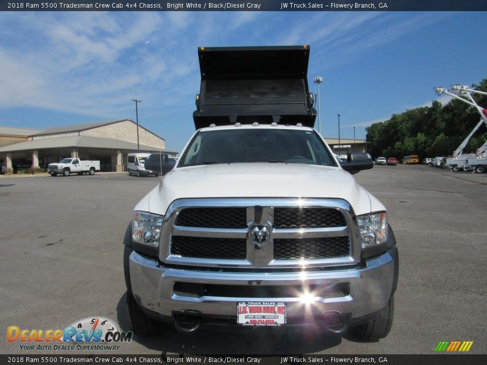 2018 Ram 5500 Tradesman Crew Cab 4x4 Chassis Bright White / Black/Diesel Gray Photo #8