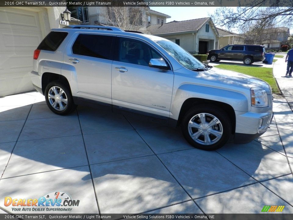 2016 GMC Terrain SLT Quicksilver Metallic / Light Titanium Photo #1