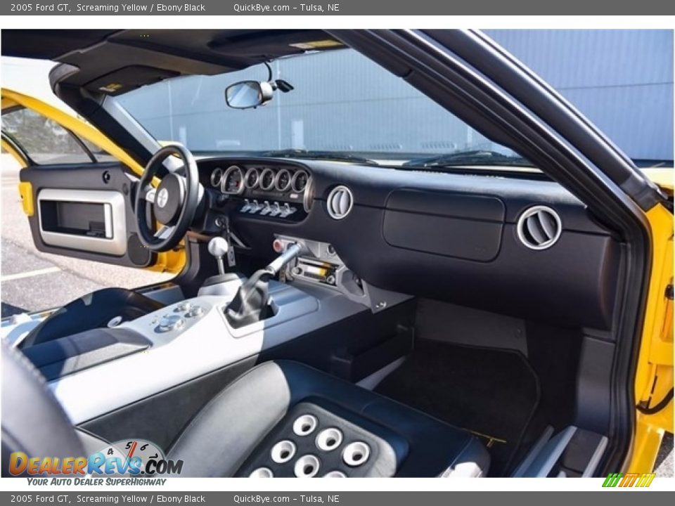 Ebony Black Interior - 2005 Ford GT  Photo #21