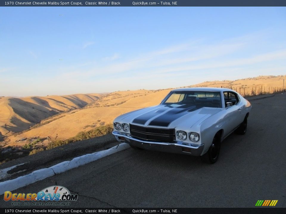 1970 Chevrolet Chevelle Malibu Sport Coupe Classic White / Black Photo #2