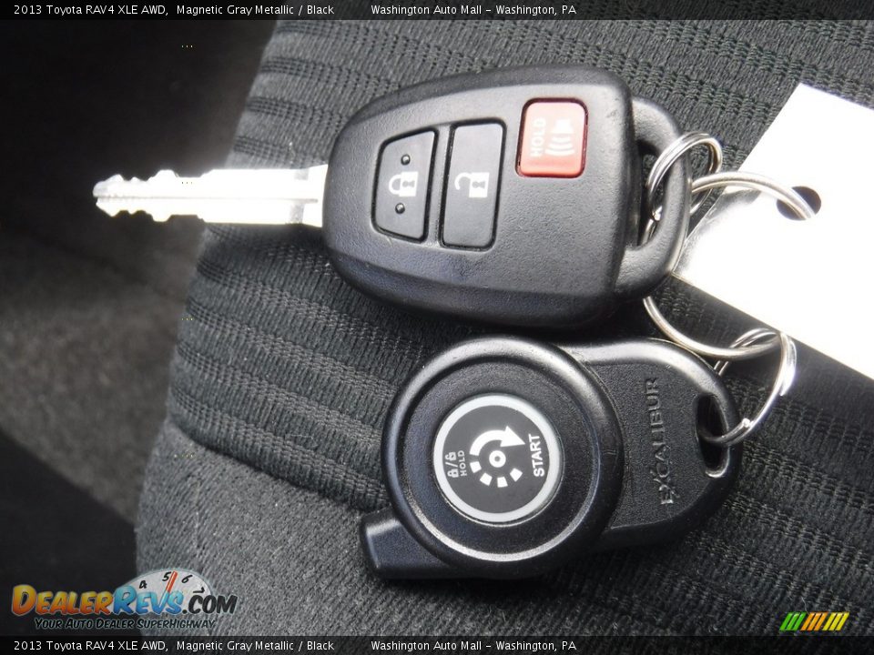 2013 Toyota RAV4 XLE AWD Magnetic Gray Metallic / Black Photo #3