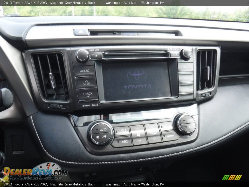 2013 Toyota RAV4 XLE AWD Magnetic Gray Metallic / Black Photo #4