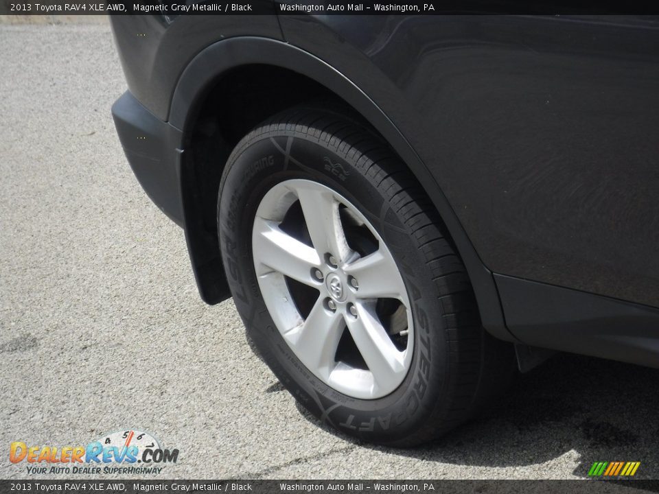 2013 Toyota RAV4 XLE AWD Magnetic Gray Metallic / Black Photo #9