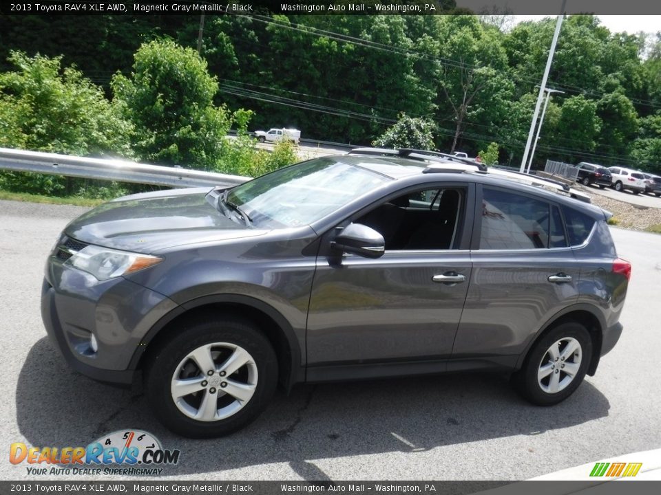 2013 Toyota RAV4 XLE AWD Magnetic Gray Metallic / Black Photo #13