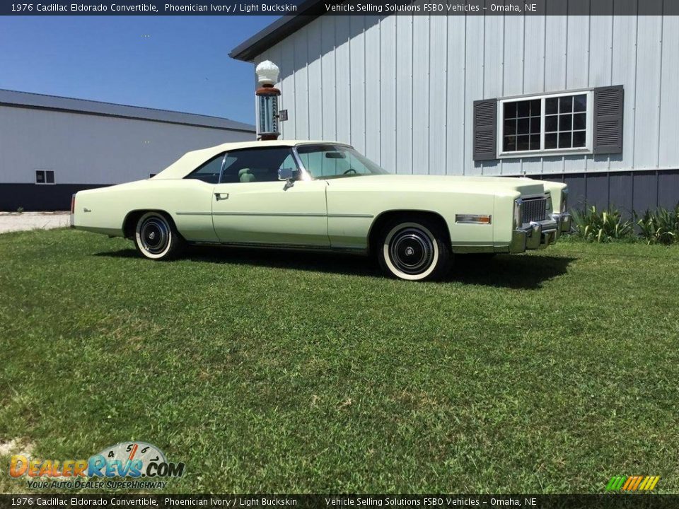 1976 Cadillac Eldorado Convertible Phoenician Ivory / Light Buckskin Photo #10