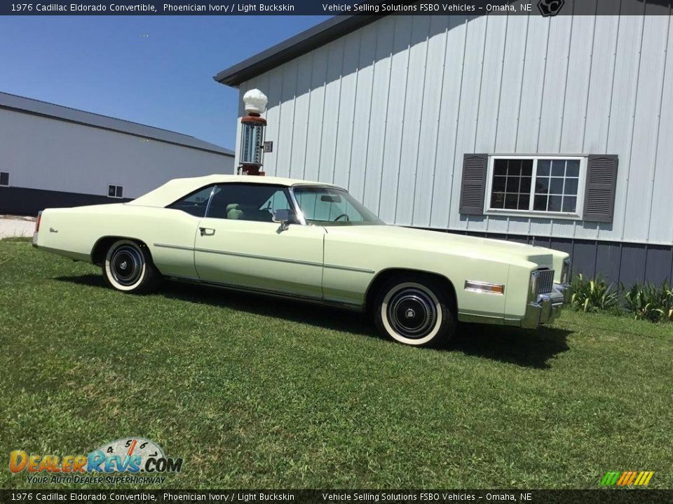 1976 Cadillac Eldorado Convertible Phoenician Ivory / Light Buckskin Photo #11