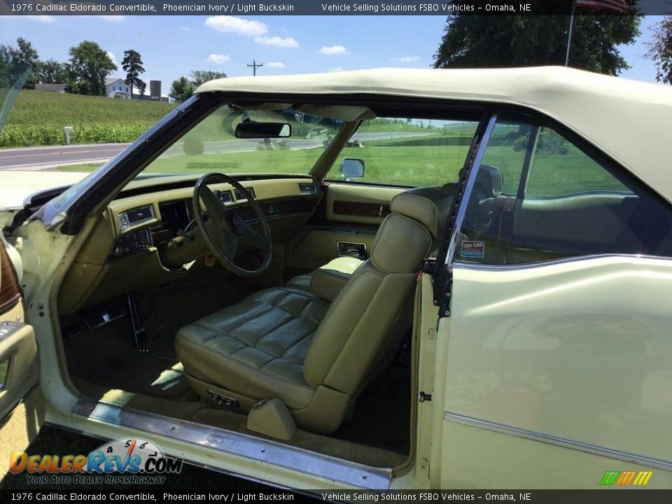 1976 Cadillac Eldorado Convertible Phoenician Ivory / Light Buckskin Photo #13
