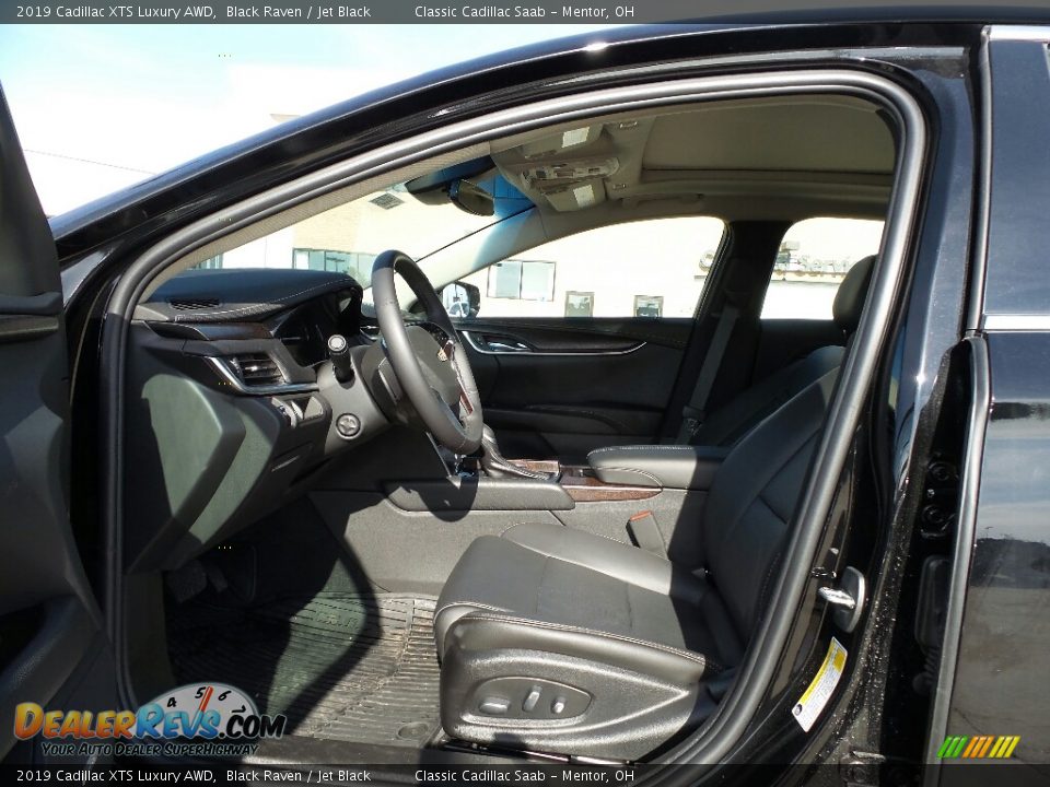 Front Seat of 2019 Cadillac XTS Luxury AWD Photo #5