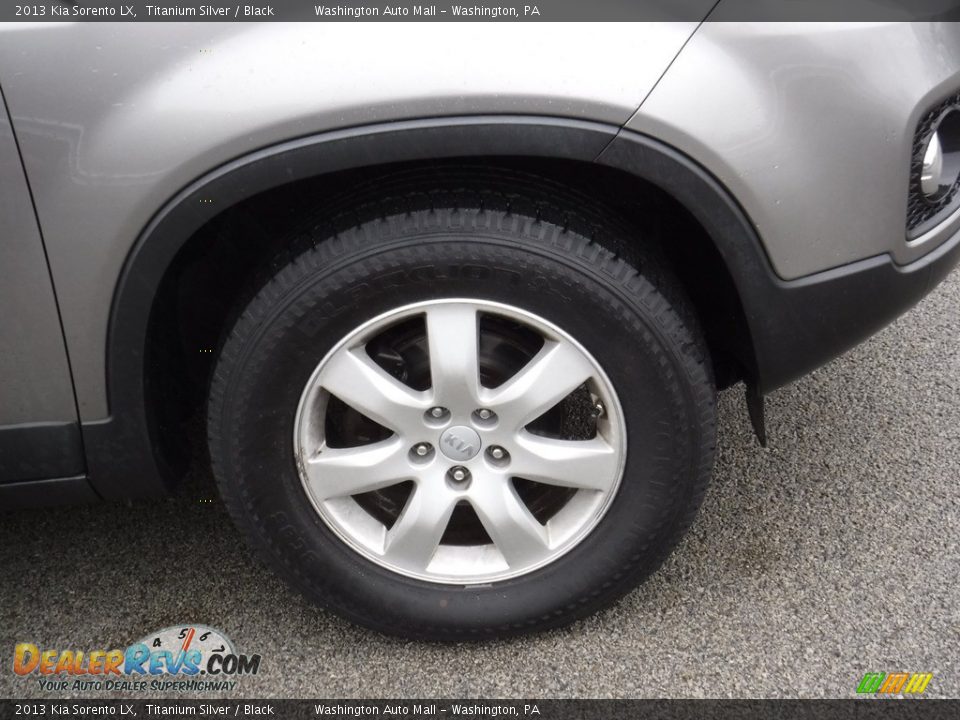 2013 Kia Sorento LX Titanium Silver / Black Photo #10