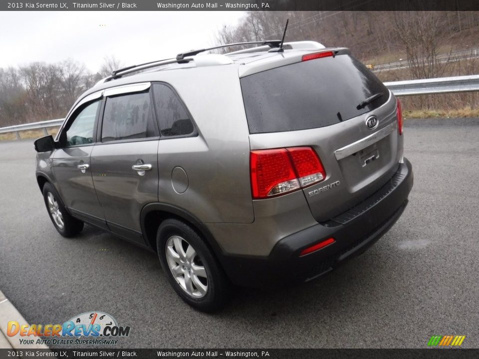 2013 Kia Sorento LX Titanium Silver / Black Photo #15