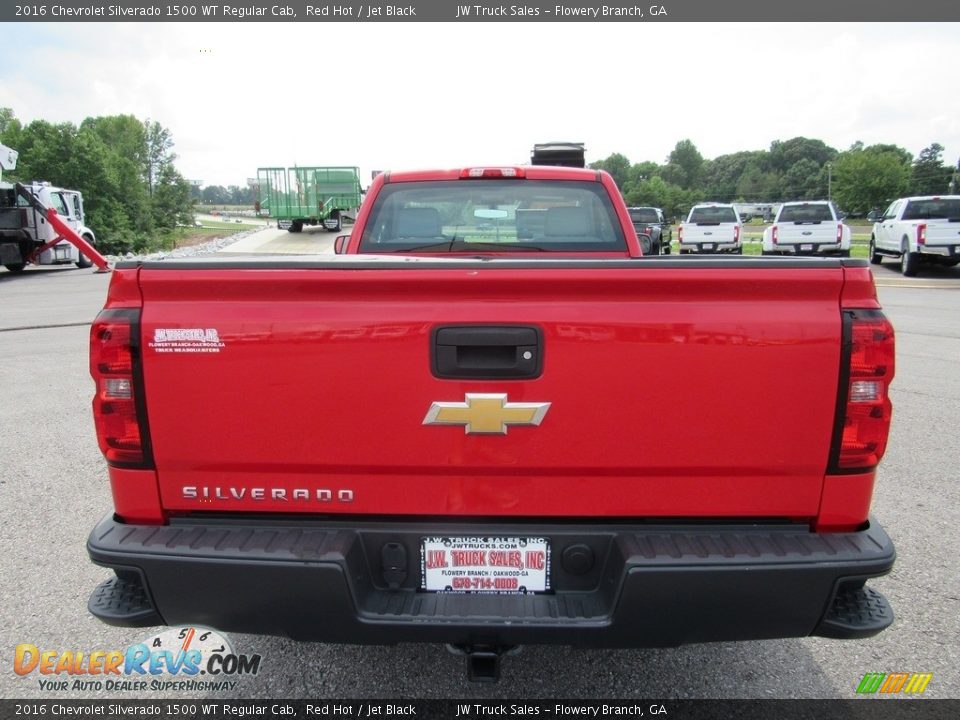 2016 Chevrolet Silverado 1500 WT Regular Cab Red Hot / Jet Black Photo #4