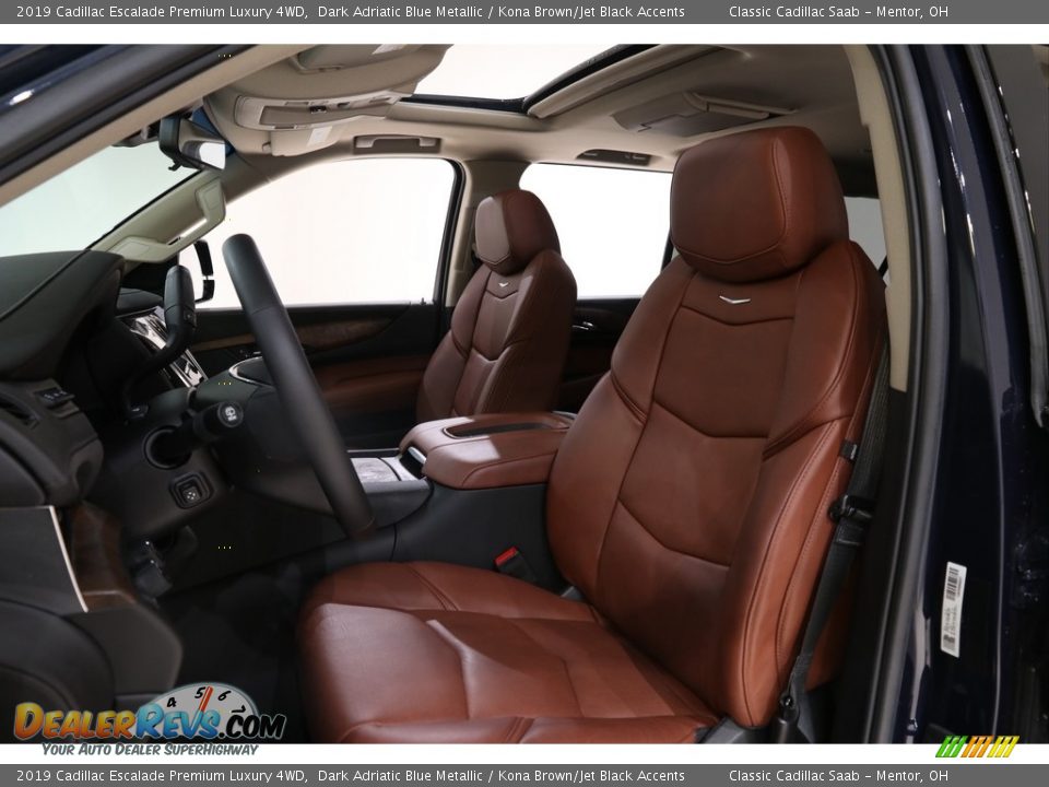 Front Seat of 2019 Cadillac Escalade Premium Luxury 4WD Photo #5