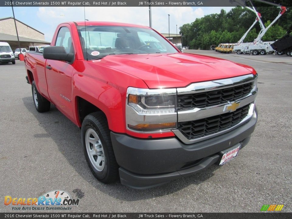 Front 3/4 View of 2016 Chevrolet Silverado 1500 WT Regular Cab Photo #7