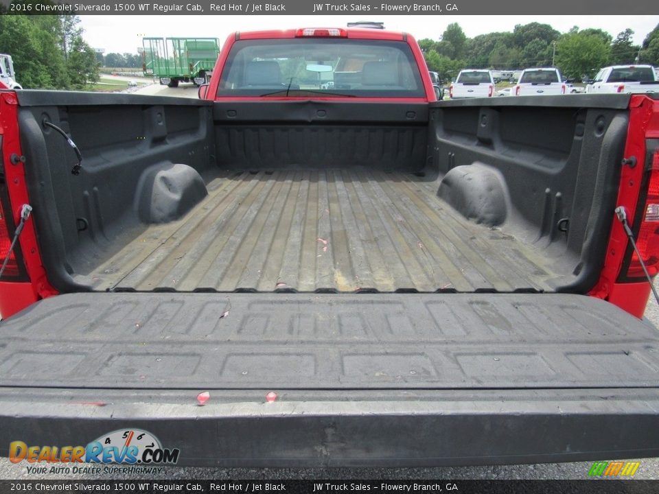 2016 Chevrolet Silverado 1500 WT Regular Cab Red Hot / Jet Black Photo #10