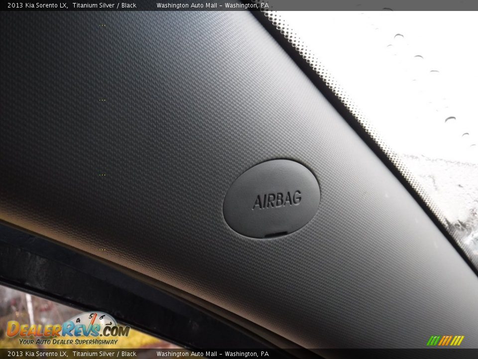 2013 Kia Sorento LX Titanium Silver / Black Photo #24