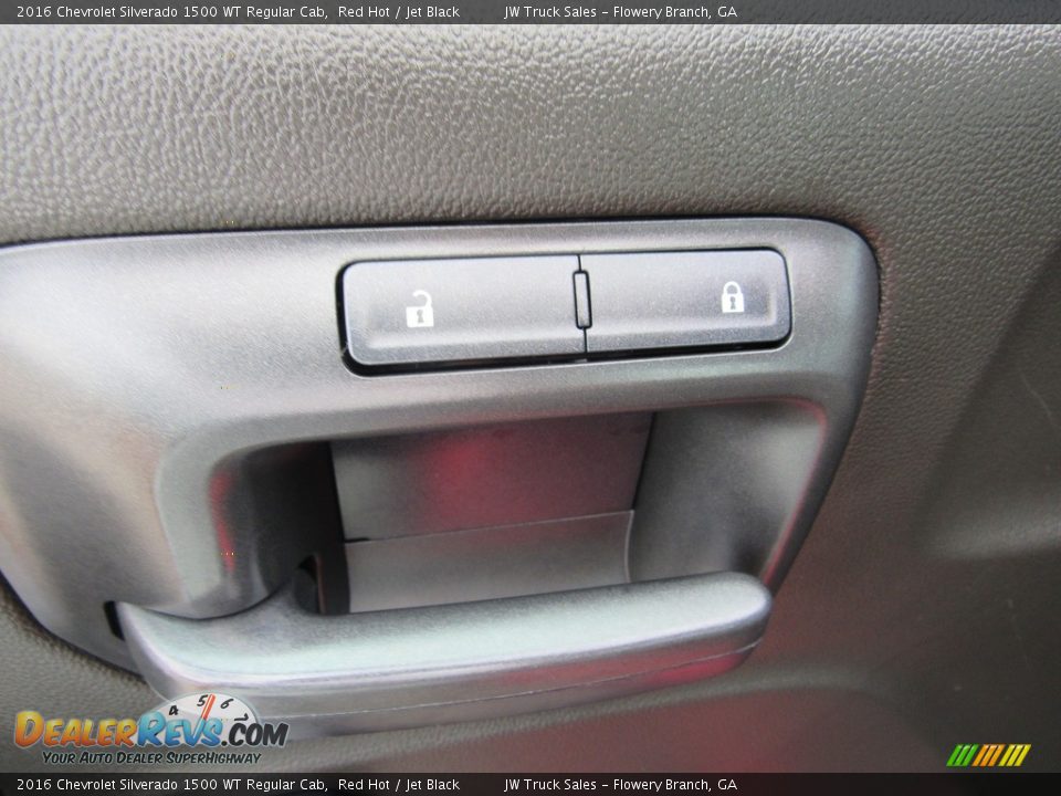 Door Panel of 2016 Chevrolet Silverado 1500 WT Regular Cab Photo #13