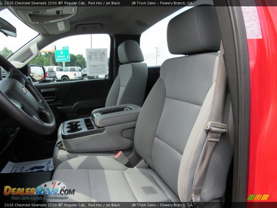 Front Seat of 2016 Chevrolet Silverado 1500 WT Regular Cab Photo #16