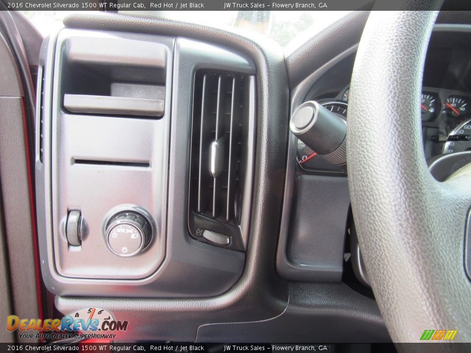 Controls of 2016 Chevrolet Silverado 1500 WT Regular Cab Photo #19