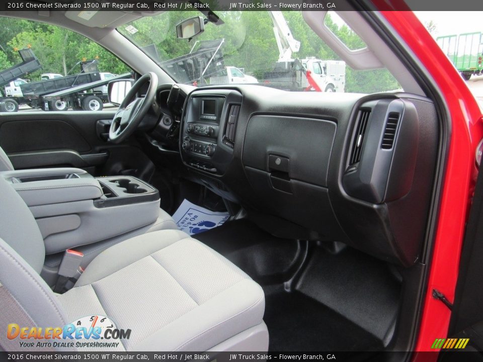 Front Seat of 2016 Chevrolet Silverado 1500 WT Regular Cab Photo #27