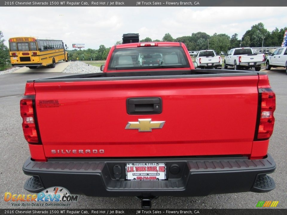 2016 Chevrolet Silverado 1500 WT Regular Cab Red Hot / Jet Black Photo #4