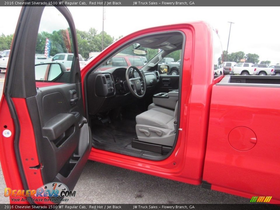 2016 Chevrolet Silverado 1500 WT Regular Cab Red Hot / Jet Black Photo #12