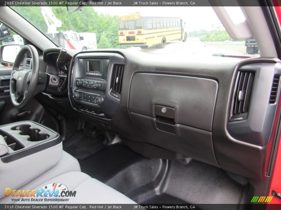 2016 Chevrolet Silverado 1500 WT Regular Cab Red Hot / Jet Black Photo #32